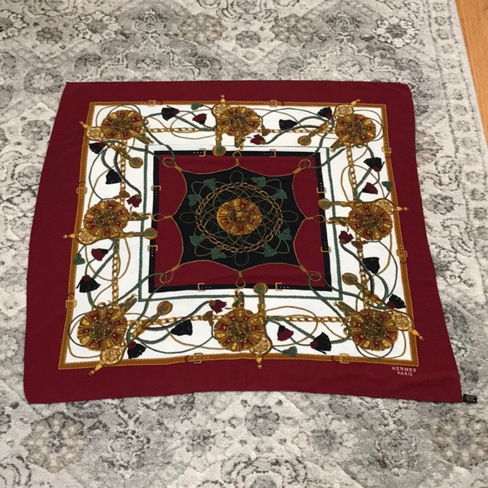 Vintage Hermes Paris Lion Medallion 100% Silk Scarf